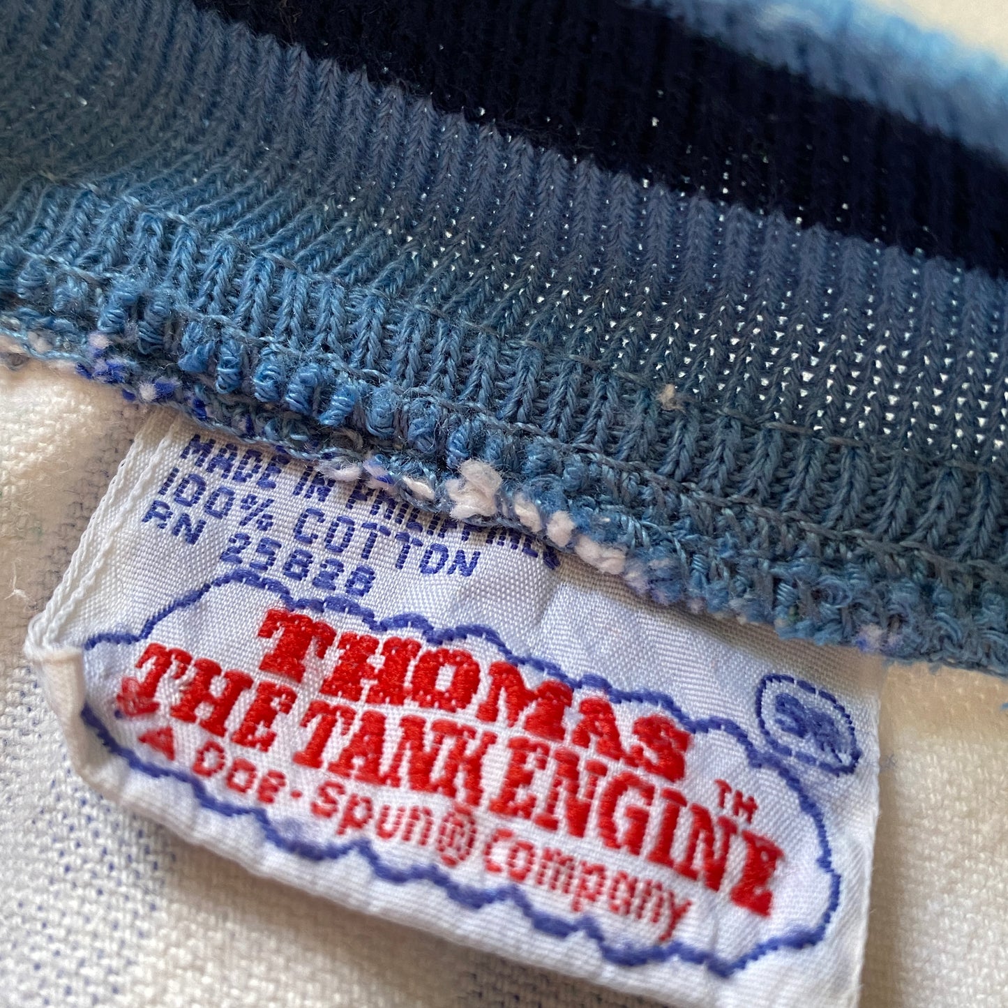 Rare vintage Thomas The Tank Engine Stripe Bomber Denim Jacket (5Y)