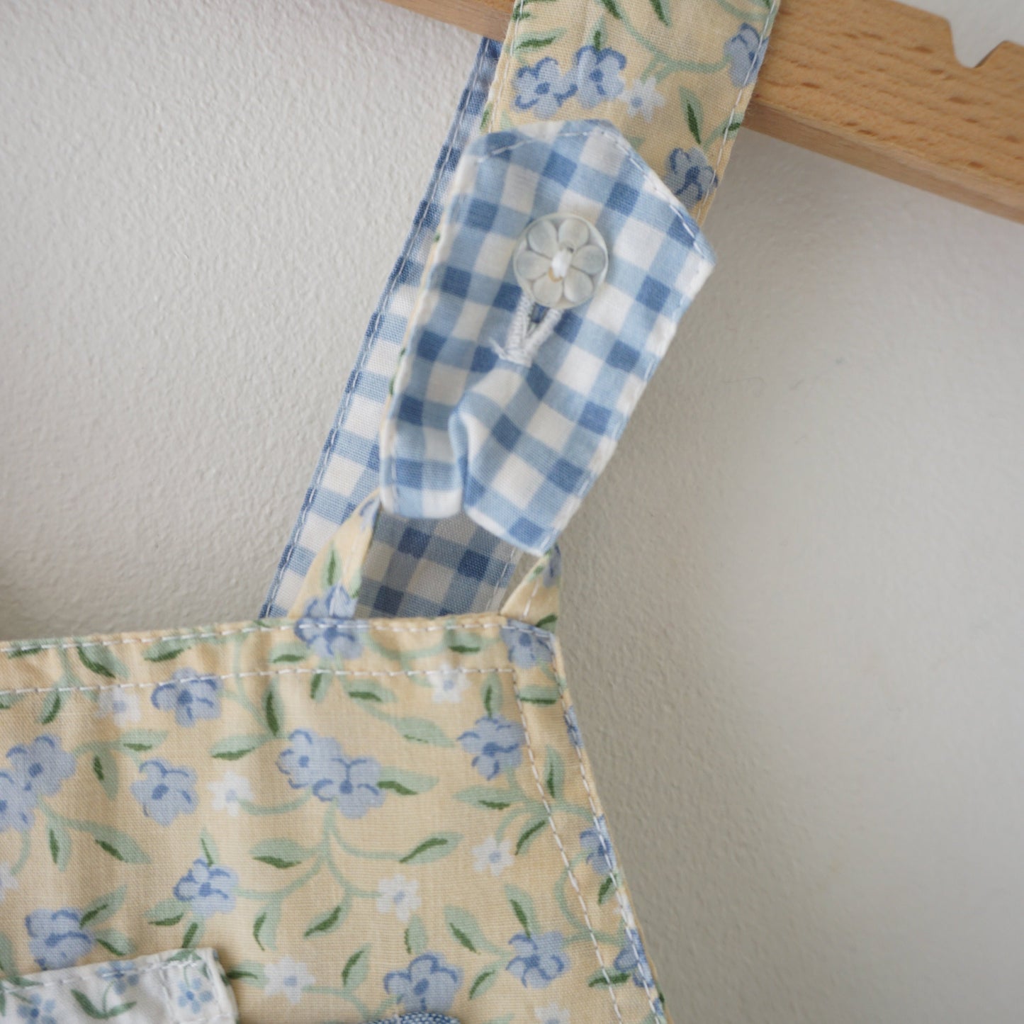 Vintage Handmade Floral Gingham Cross-Back Shortalls (4T)