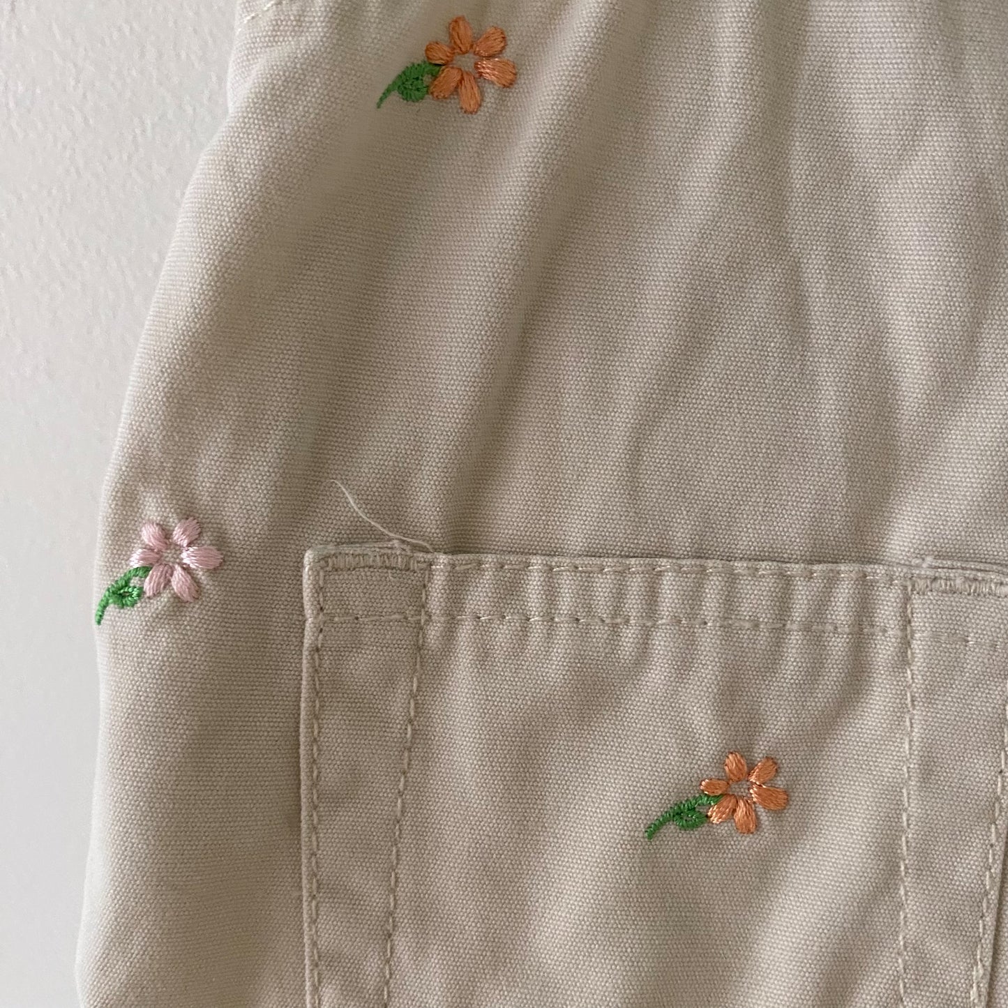 Beige Ditsy Floral Embroidered Shortalls (6M)